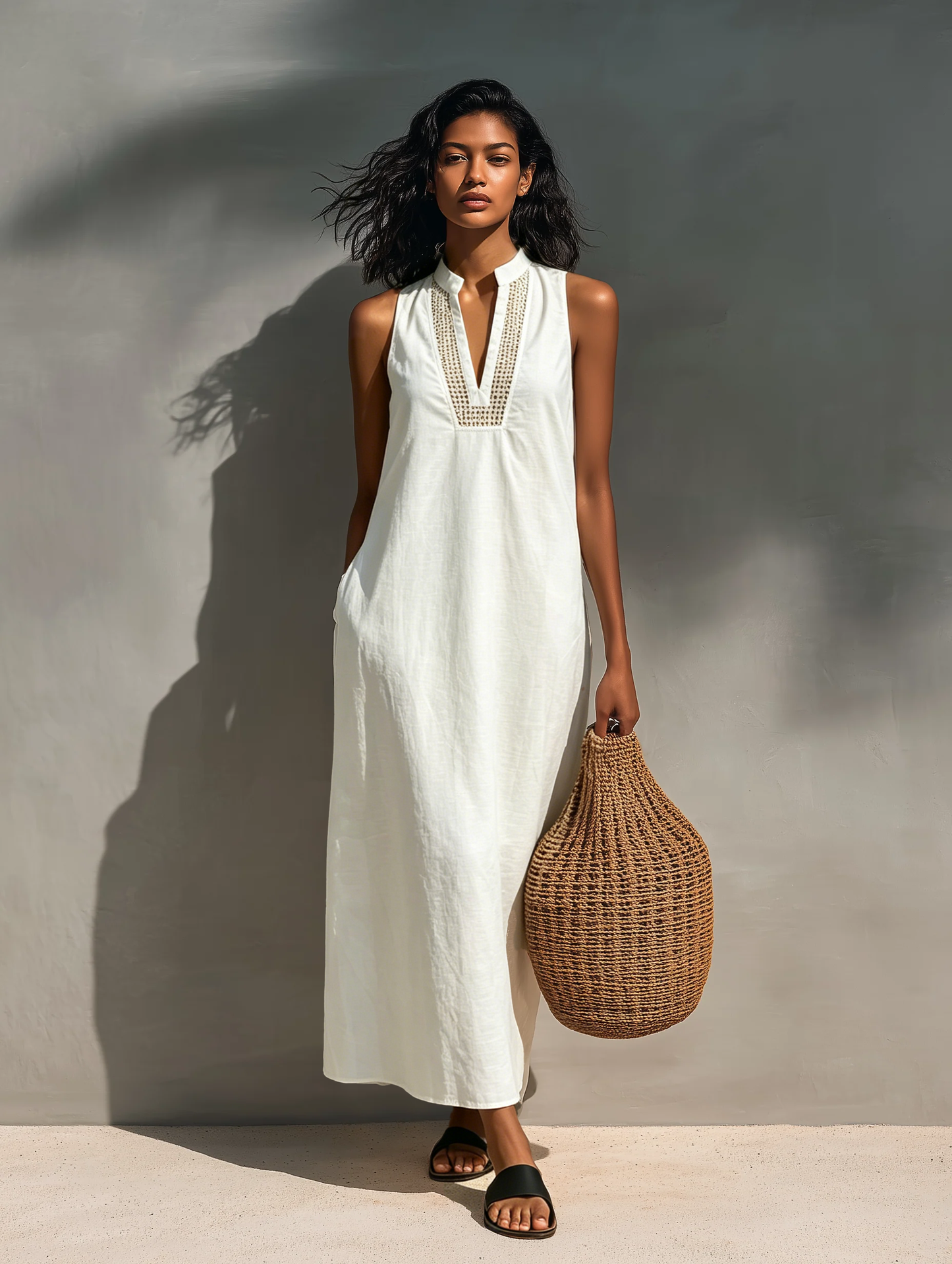 Women's Minimalist Sleeveless Maxi Dress With Cutout Neckline MDZ1206B6Y